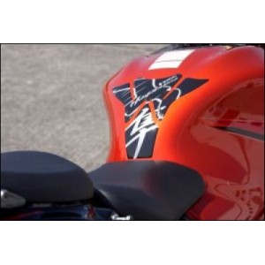 TankPad Hayabusa GSX1300R K8 w góre